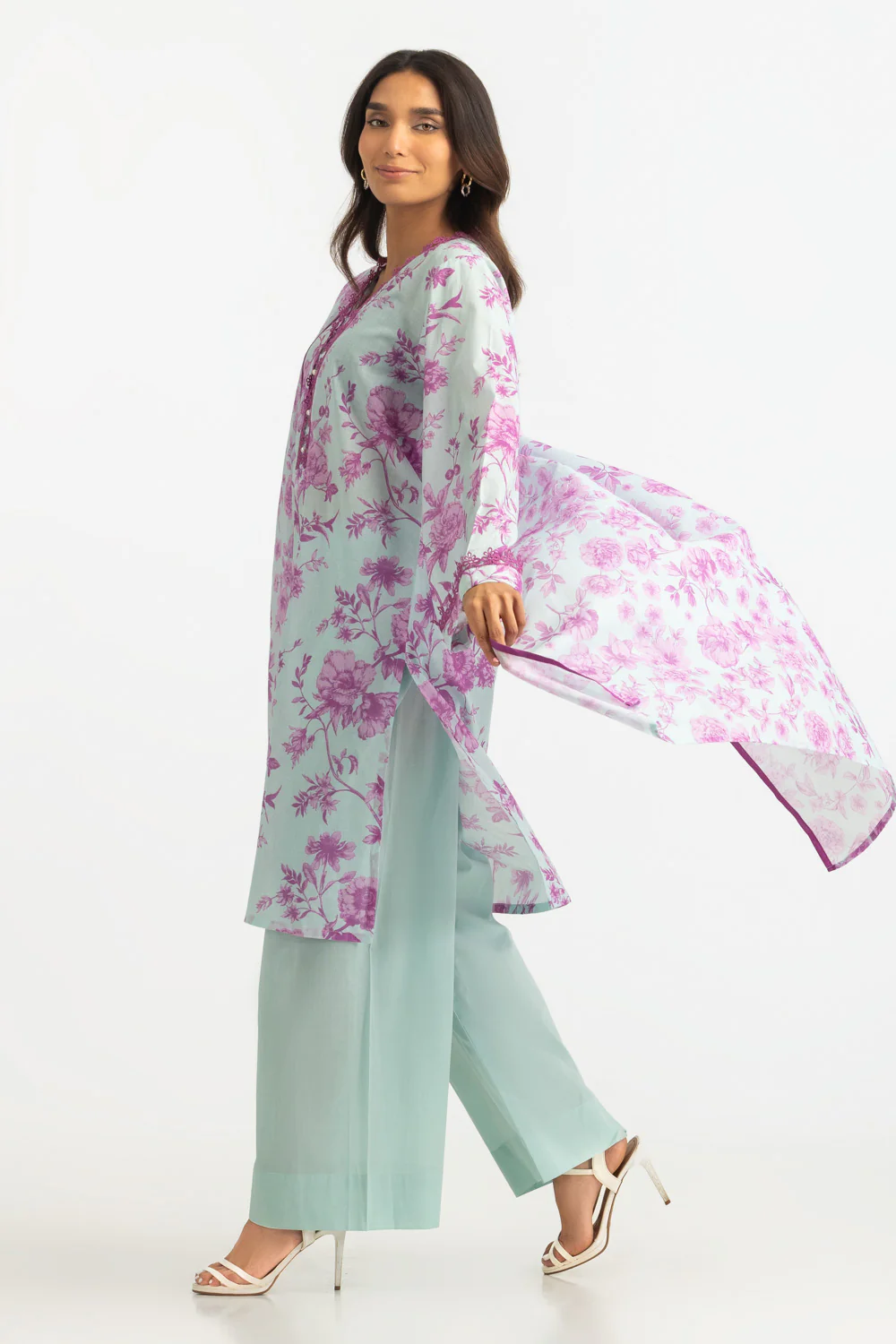 3PC Lawn Printed Suit - Image 4