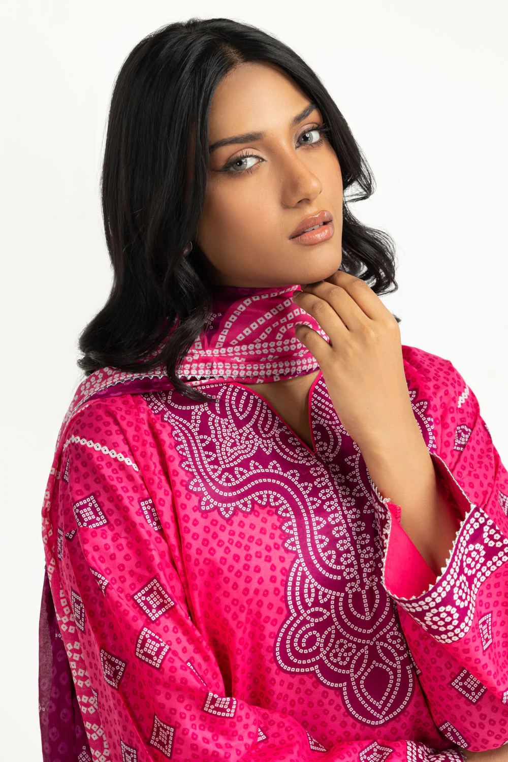 3PC Lawn Printed Suit - Image 5