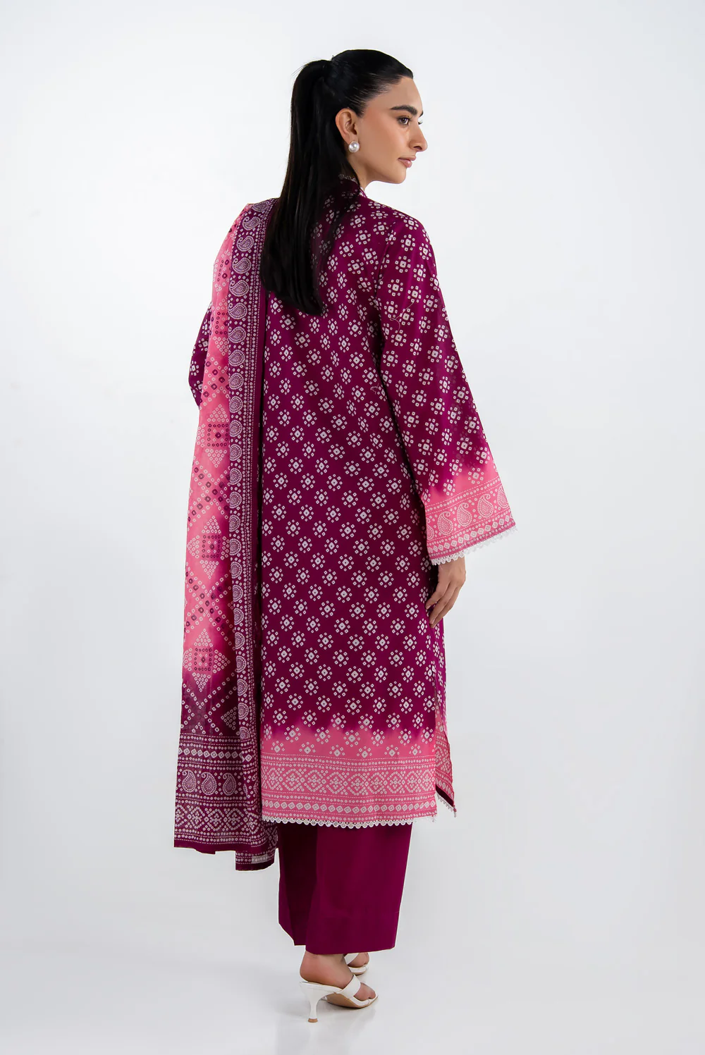 3PC Lawn Printed Suit - Image 6