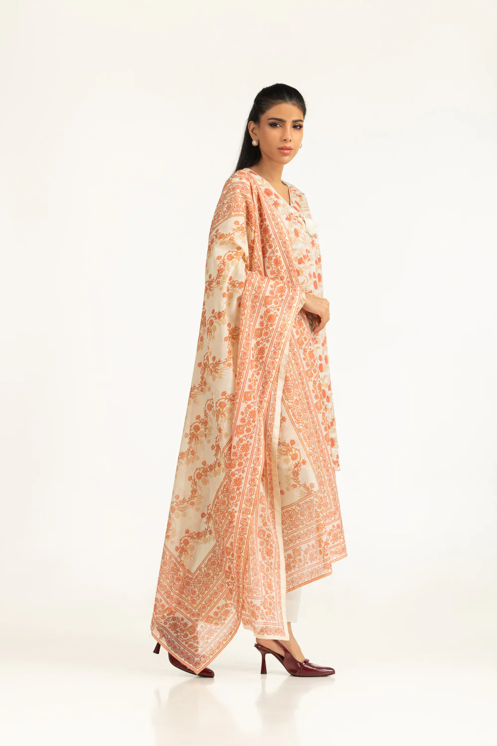 3PC Lawn Printed Suit - Image 3