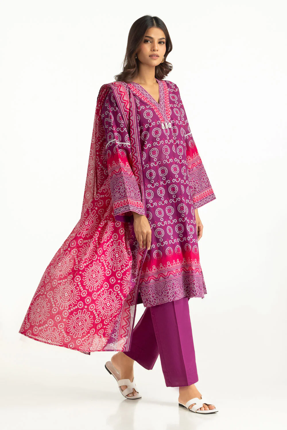 3PC Lawn Printed Suit - Image 4