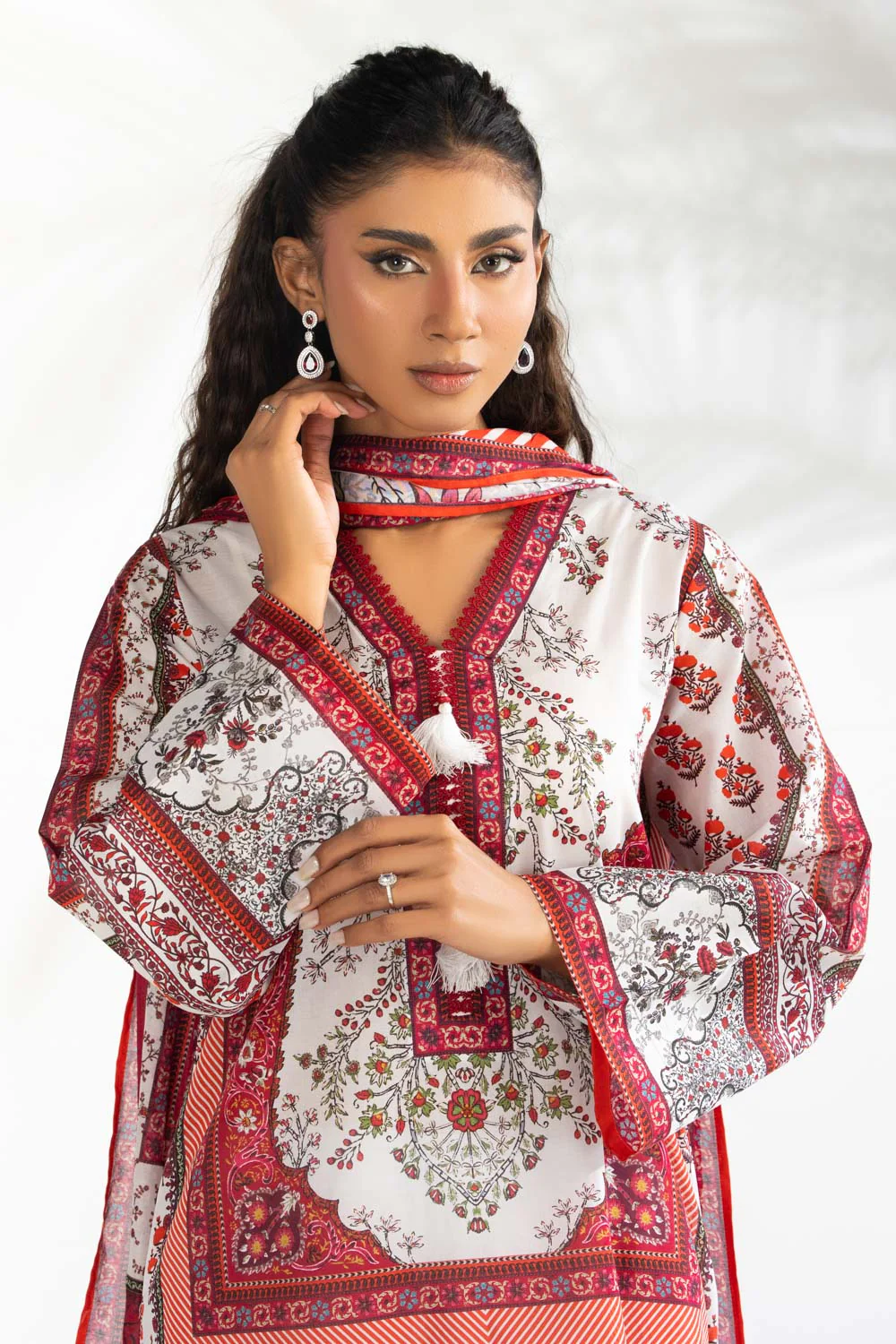3PC Lawn Printed Suit - Image 4
