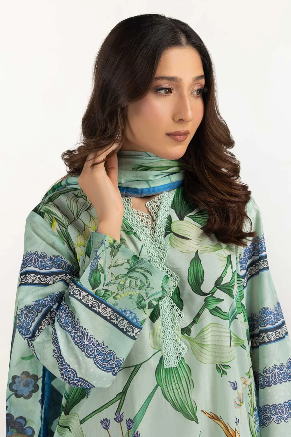 3PC Lawn Printed Suit - Image 5