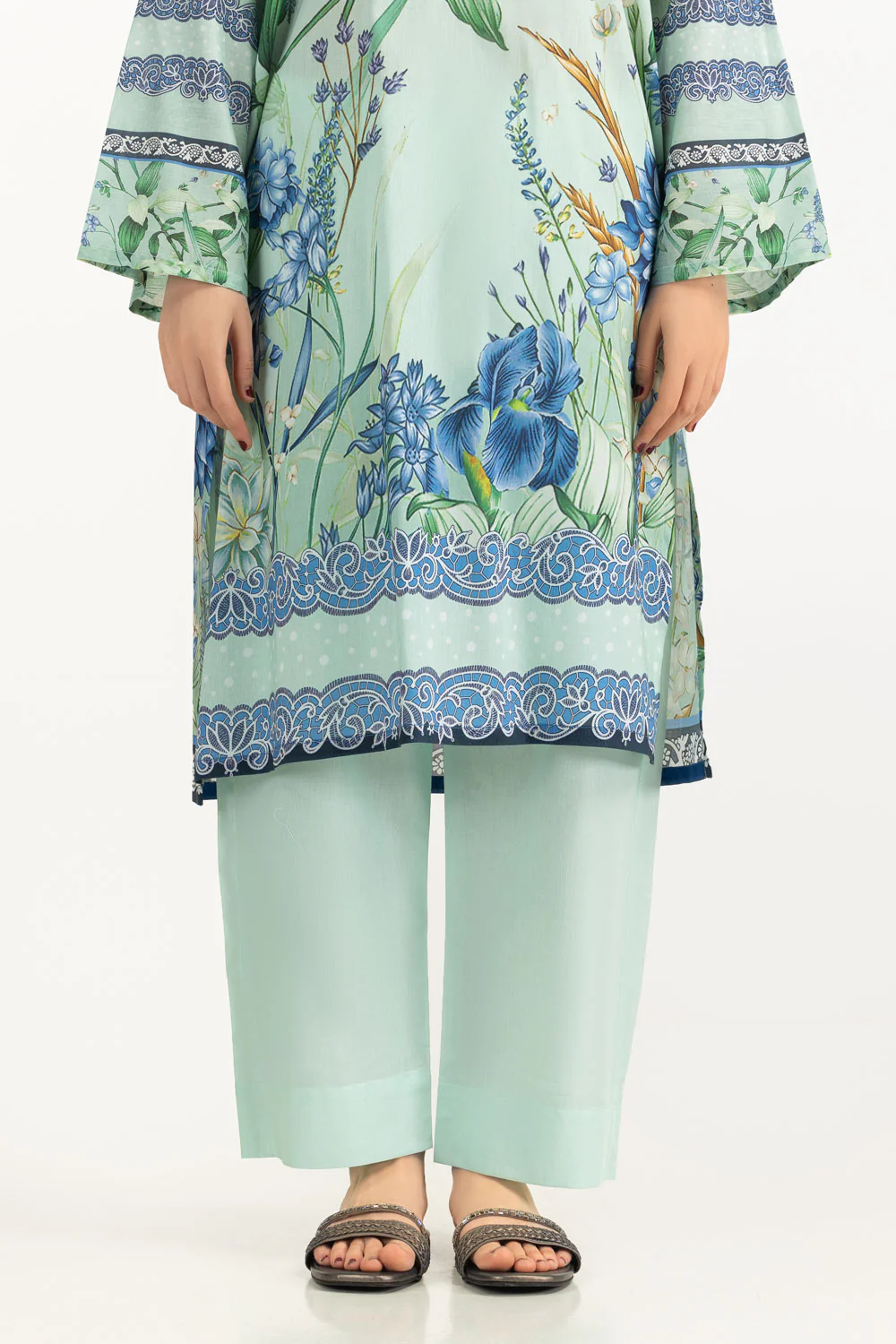 3PC Lawn Printed Suit - Image 7