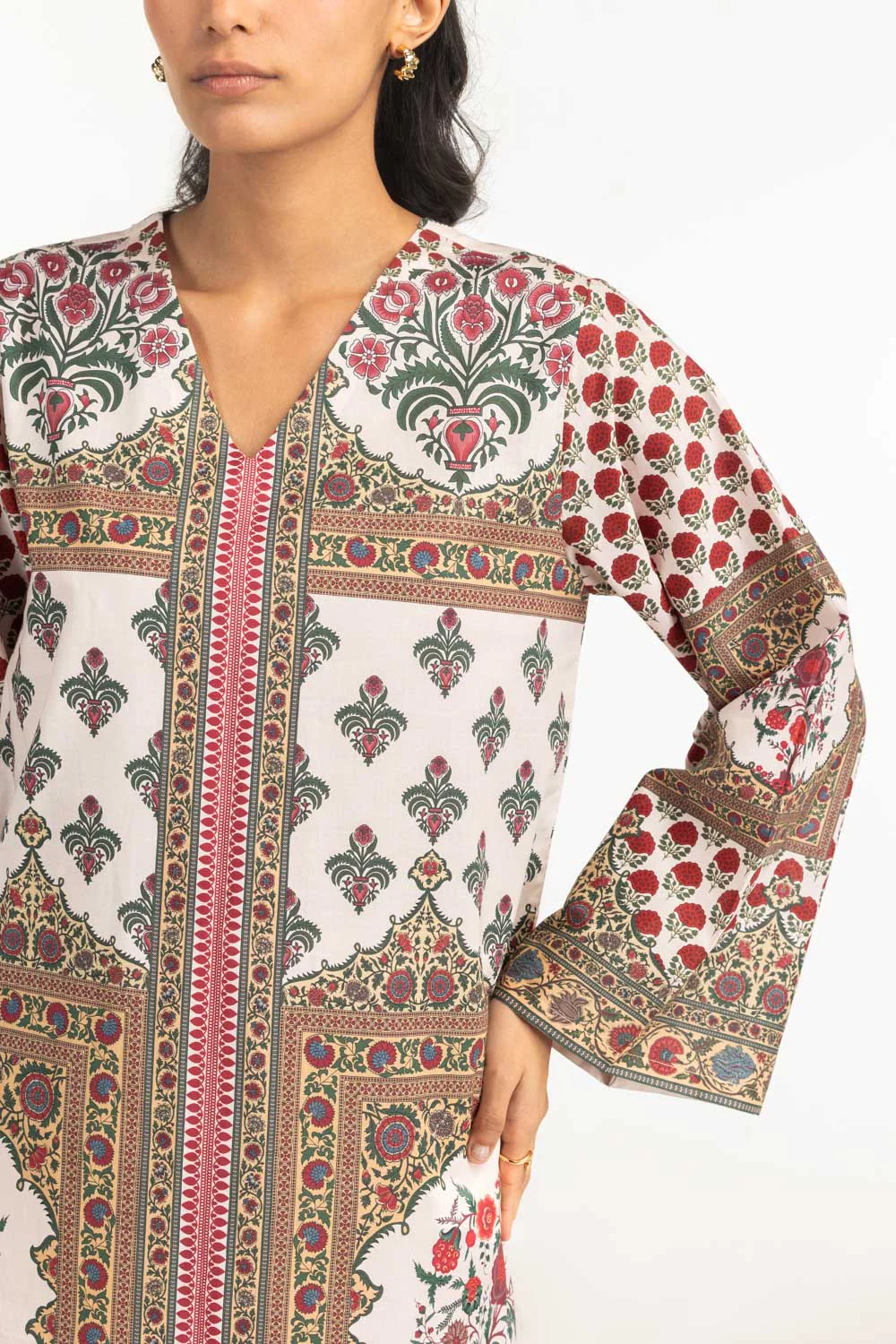 3PC Lawn Printed Suit - Image 2