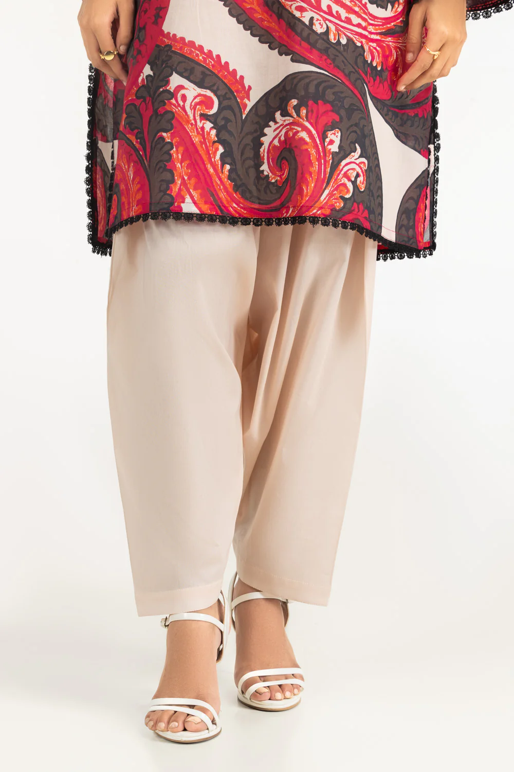 3PC Lawn Printed Suit - Image 7