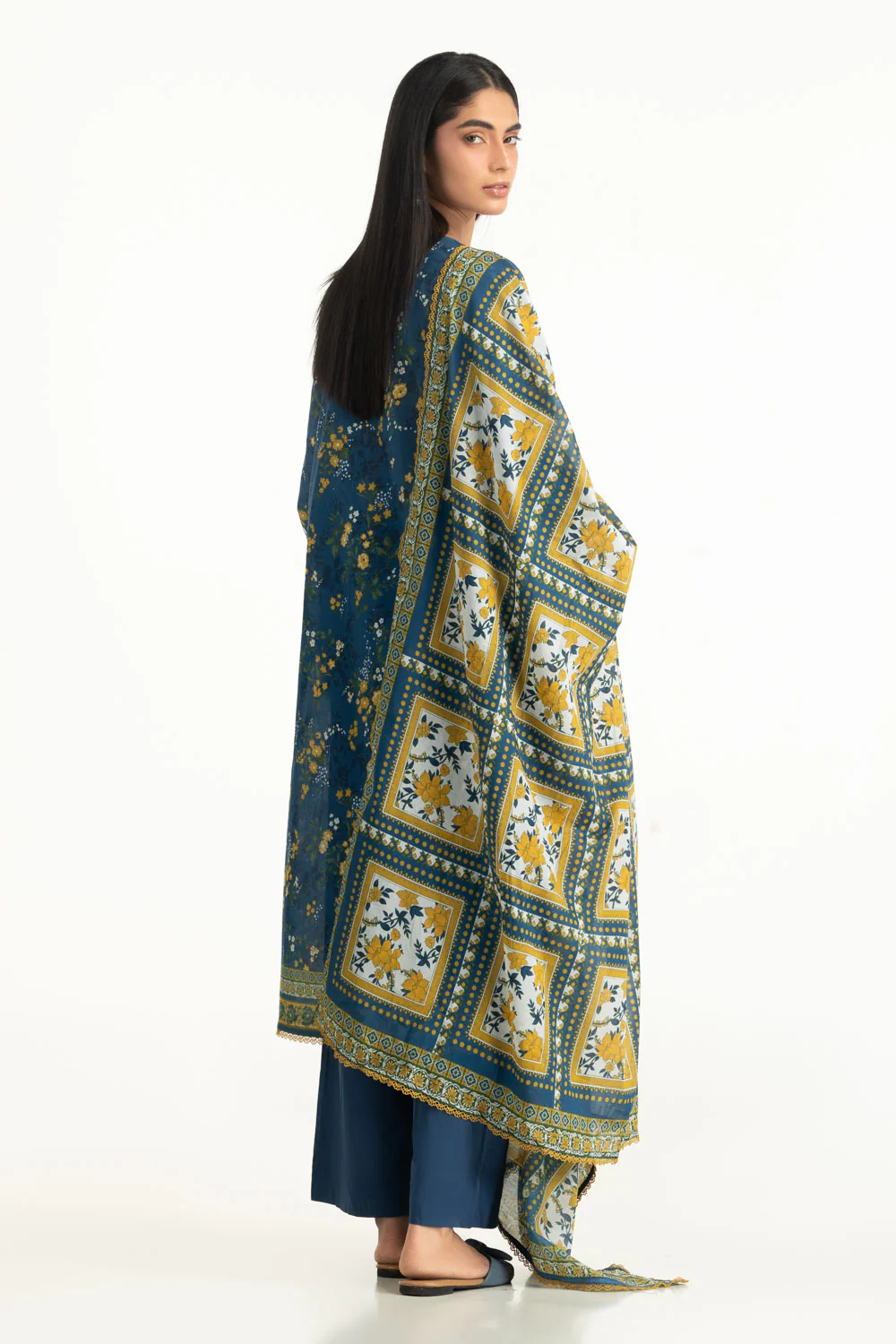 3PC Lawn Printed Suit - Image 6