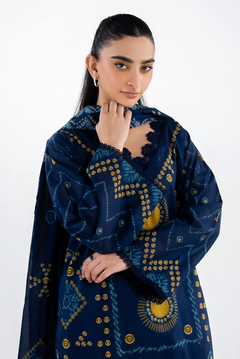 3PC Lawn Printed Suit - Image 2