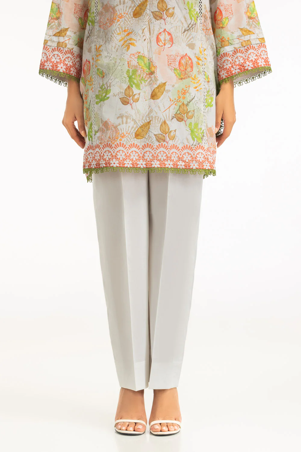 3PC Lawn Printed Suit - Image 7