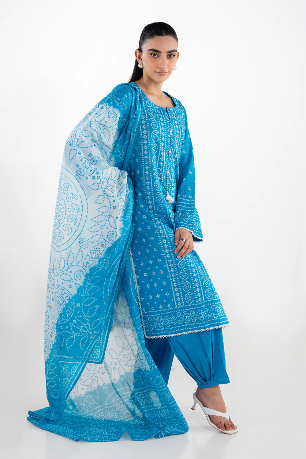 3PC Lawn Printed Suit - Image 5