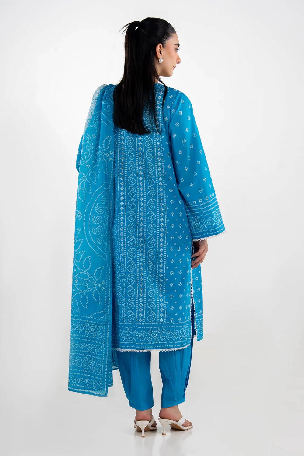 3PC Lawn Printed Suit - Image 6