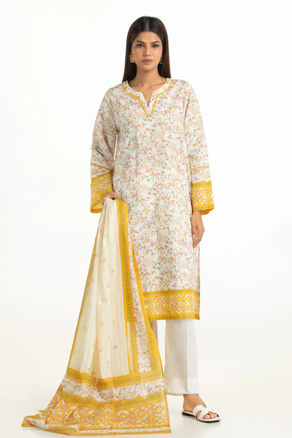 3PC Lawn Printed Suit - Image 4