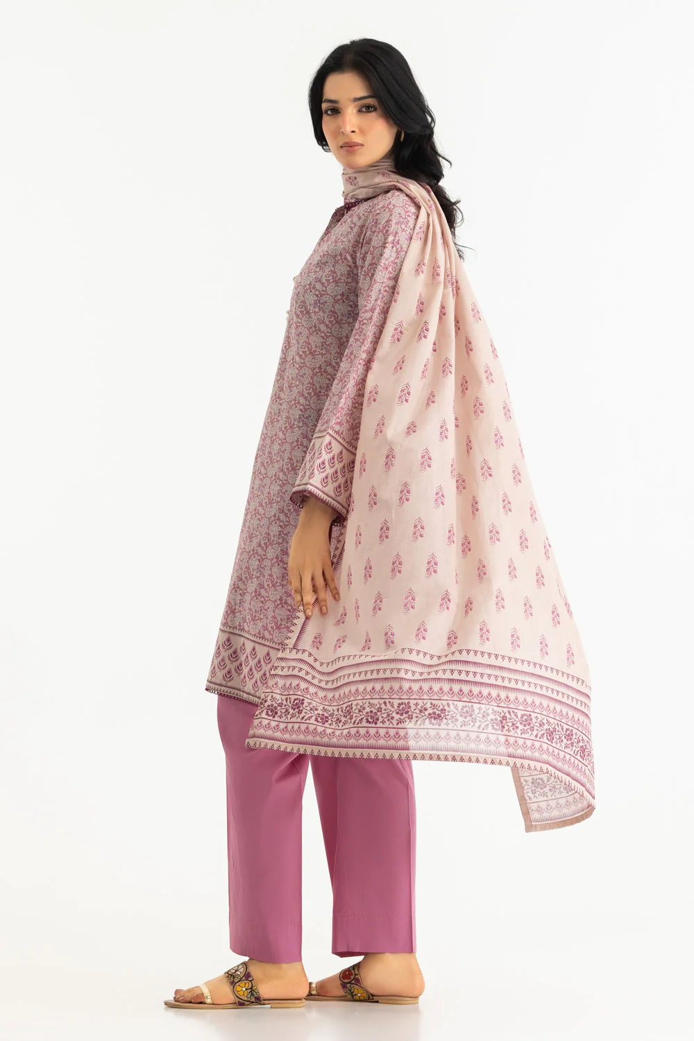 3PC Lawn Printed Suit - Image 4