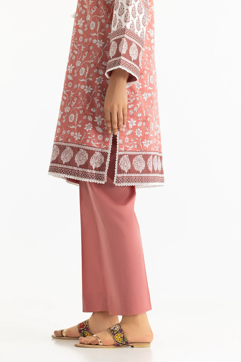 3PC Lawn Printed Suit - Image 7