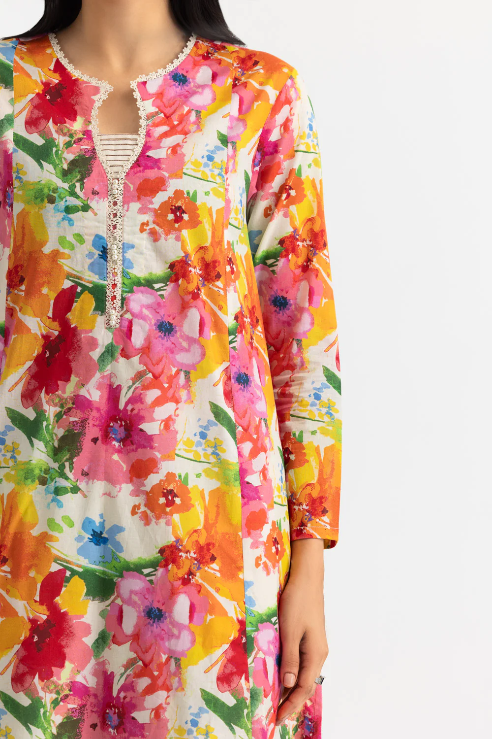 3PC Lawn Printed Suit - Image 2