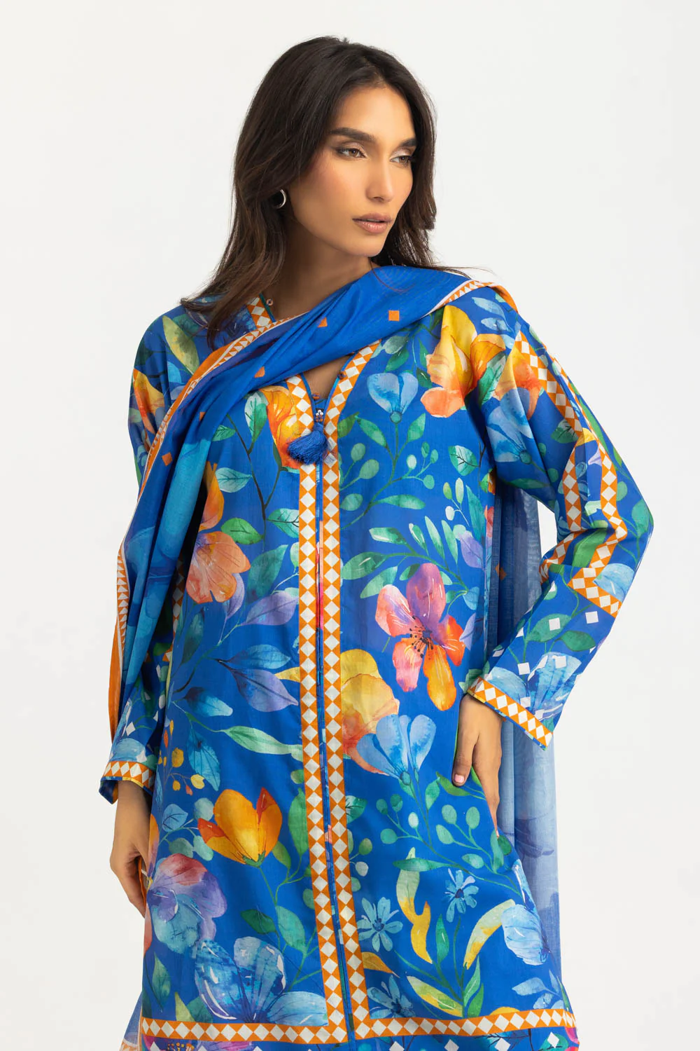 3PC Lawn Printed Suit - Image 3