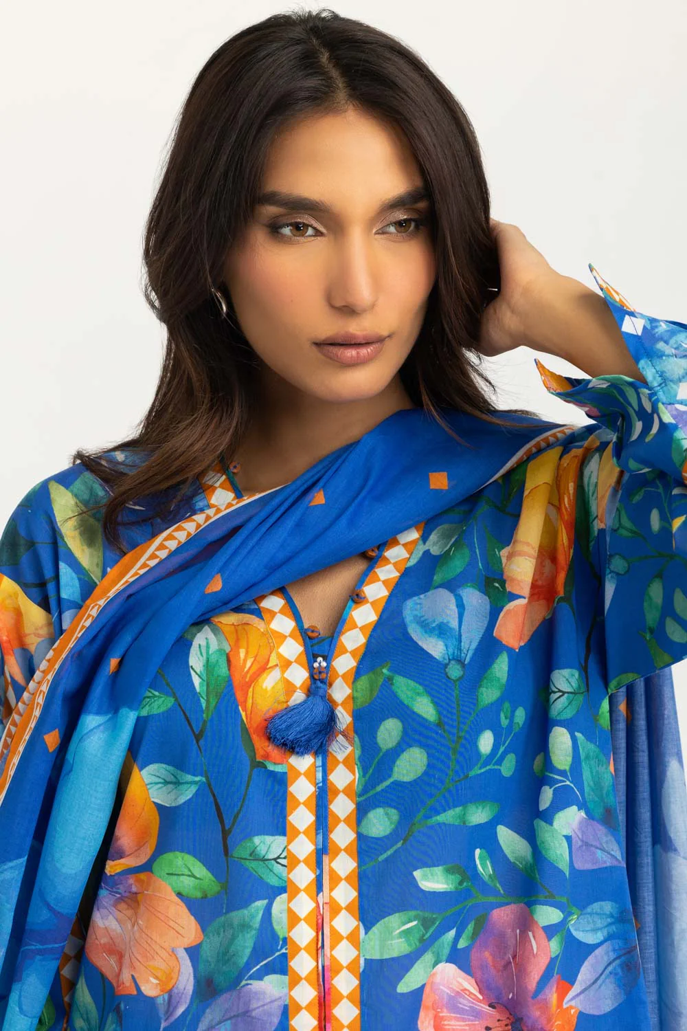 3PC Lawn Printed Suit - Image 5