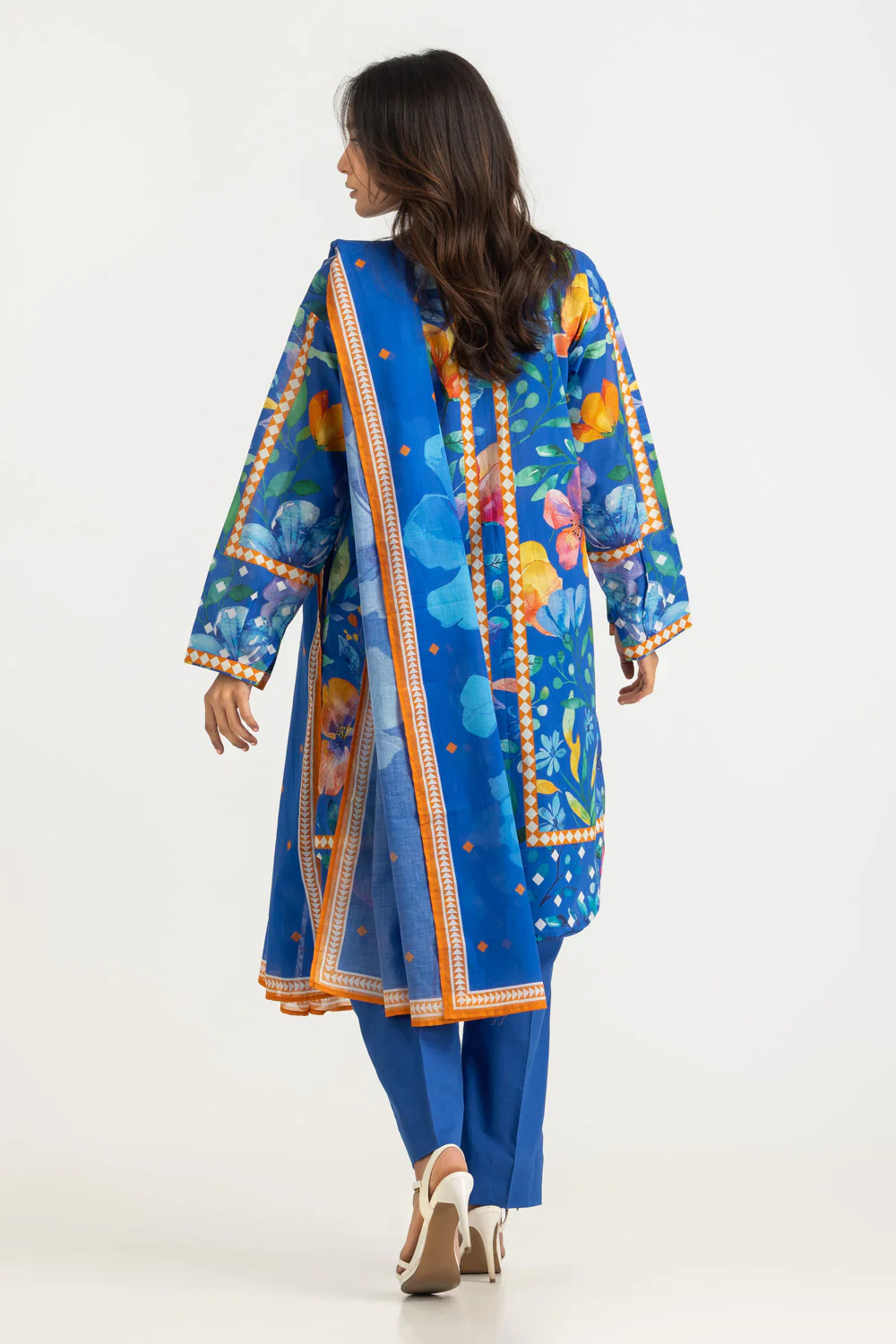 3PC Lawn Printed Suit - Image 6