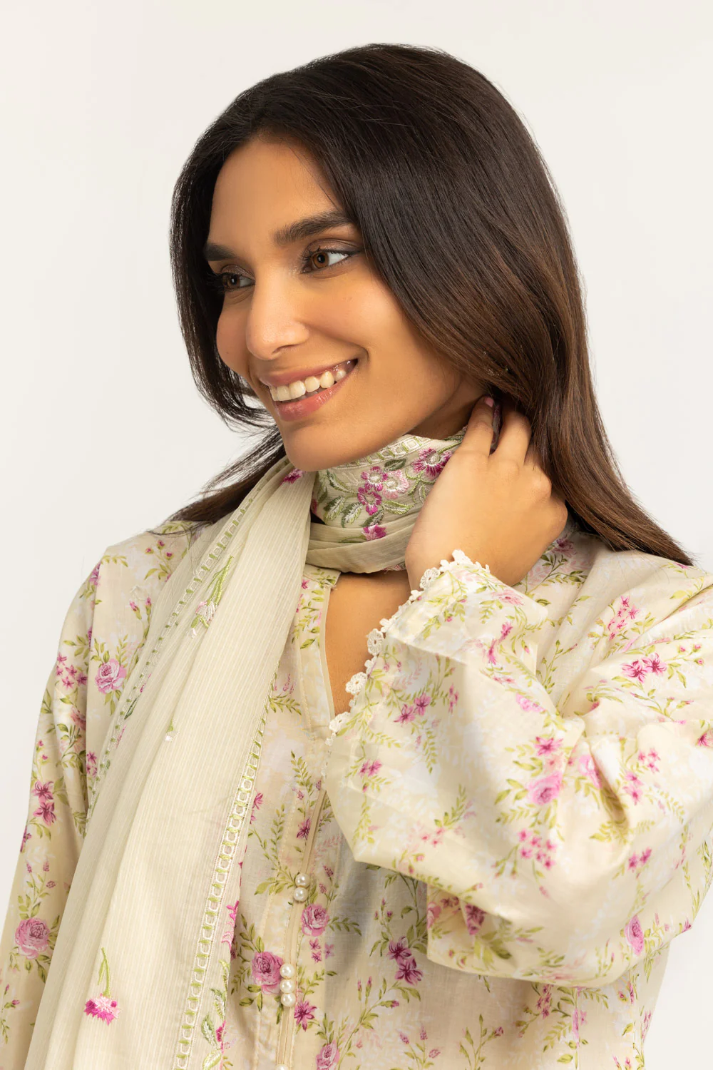 3PC Lawn Printed Suit With Embroidered Dupatta - Image 5