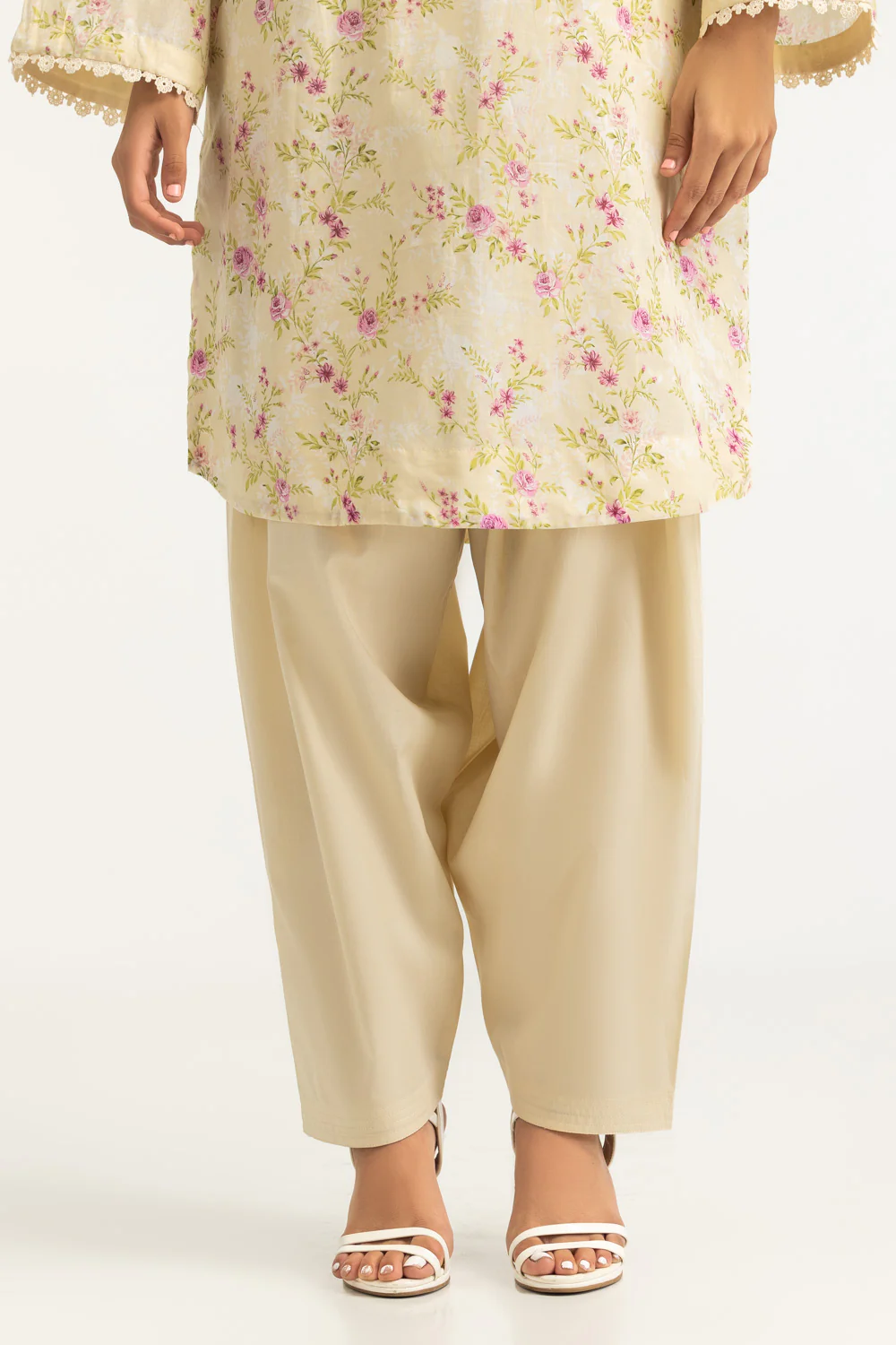 3PC Lawn Printed Suit With Embroidered Dupatta - Image 7