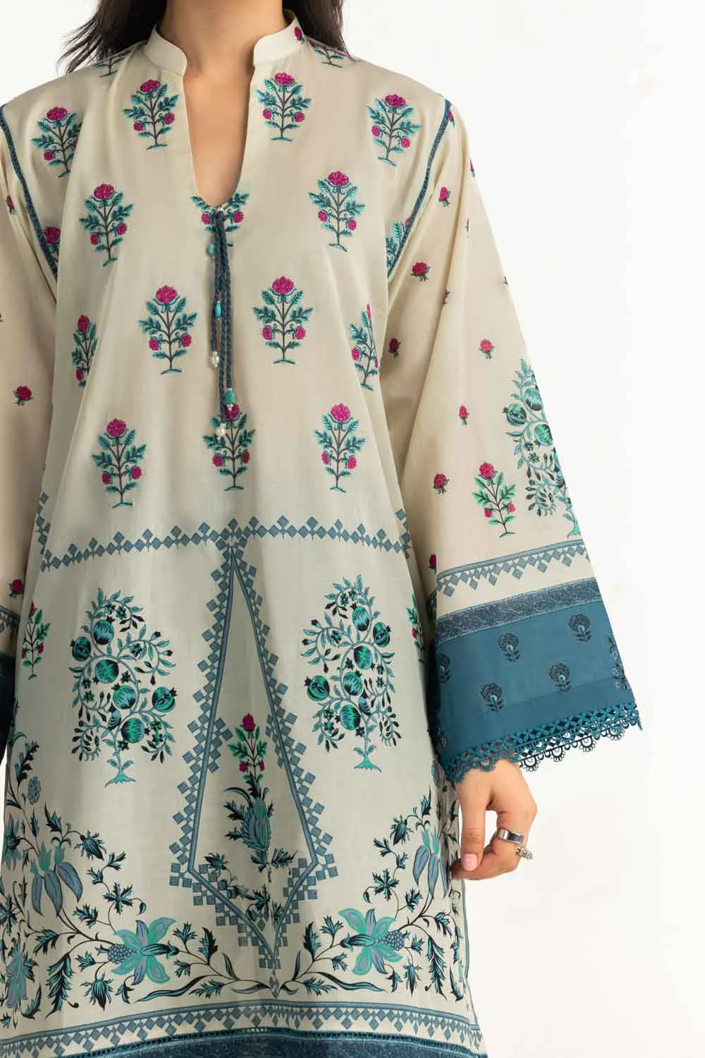 3PC Lawn Printed Suit With Embroidered - Image 2