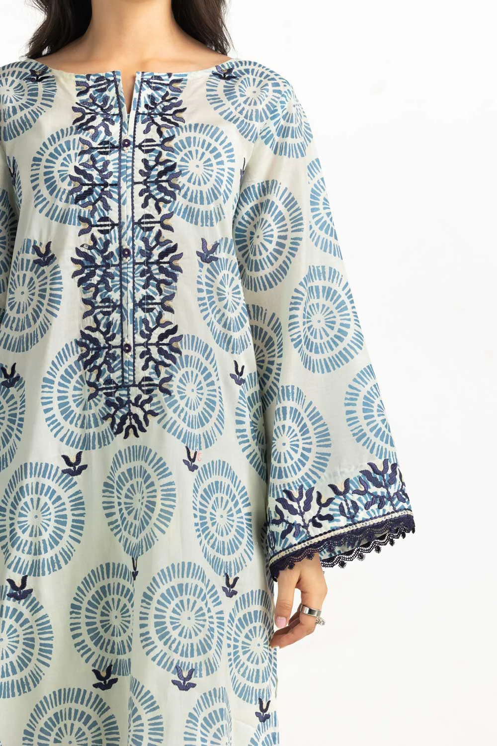 3PC Lawn Printed Suit With Embroidered - Image 2
