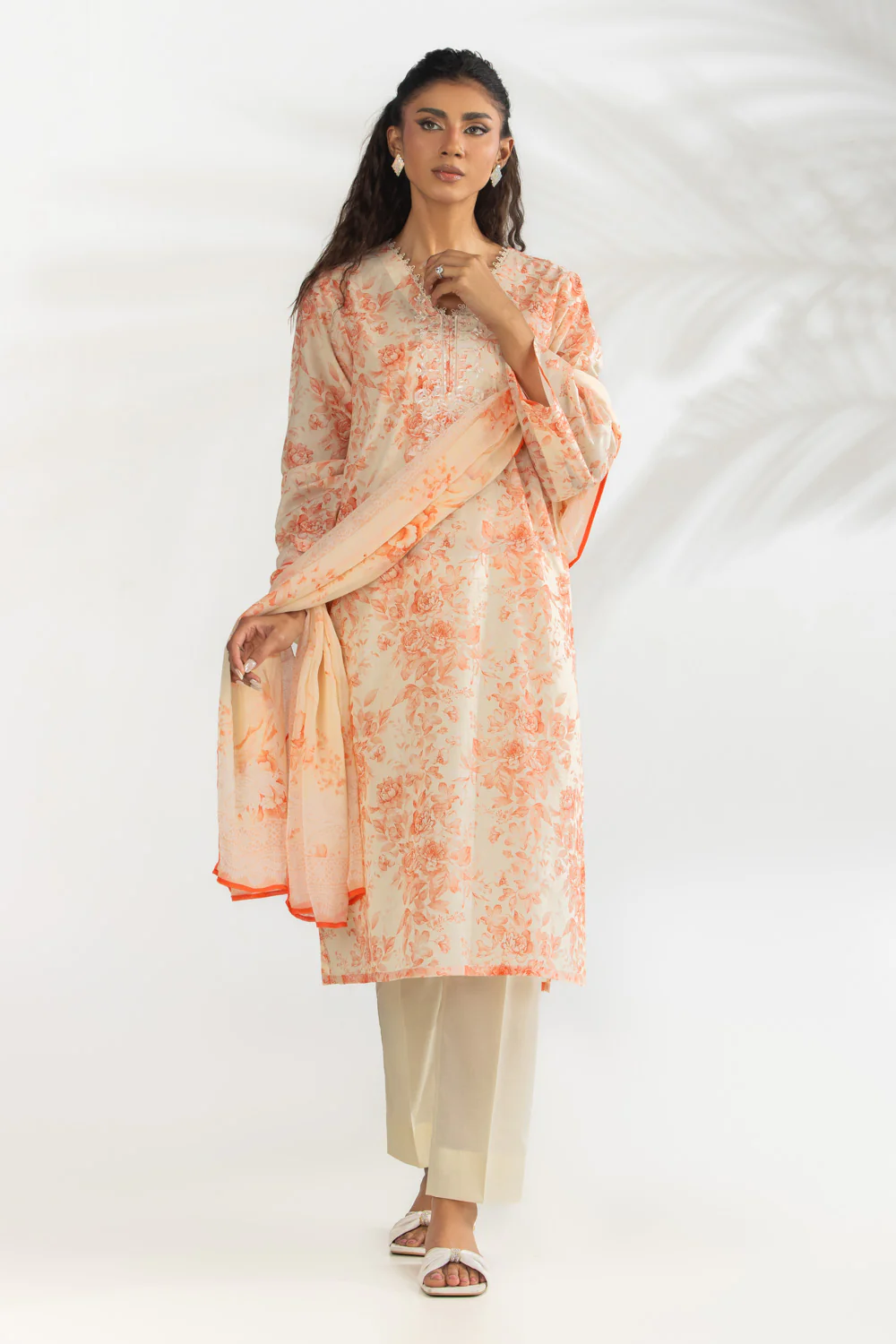 3PC Lawn Printed Suit With Embroidered - Image 3