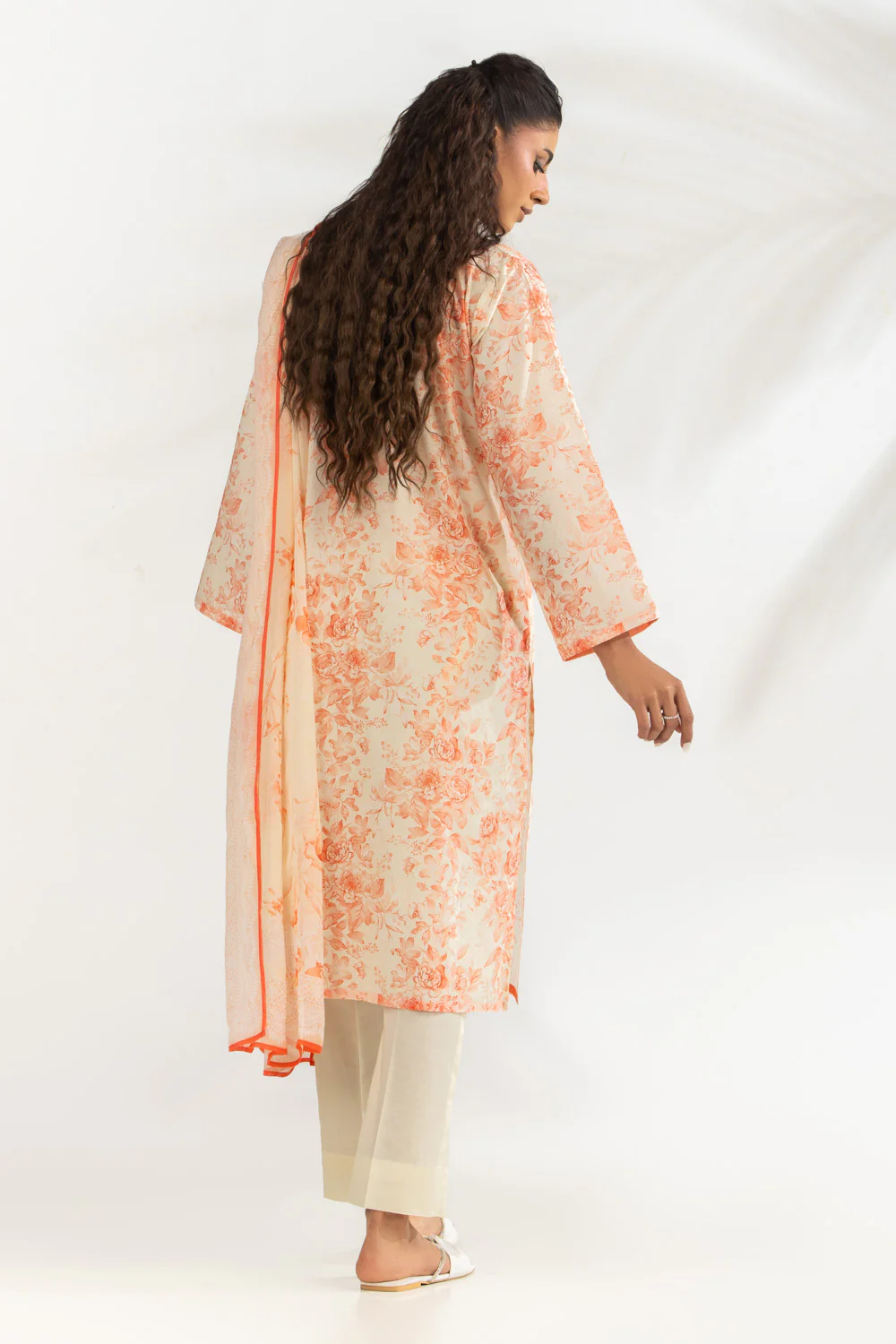 3PC Lawn Printed Suit With Embroidered - Image 6