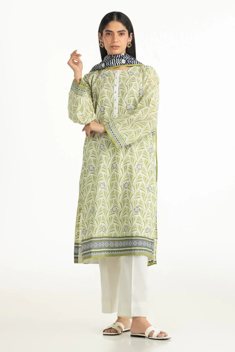3PC Lawn Printed Suit With Embroidered - Image 3