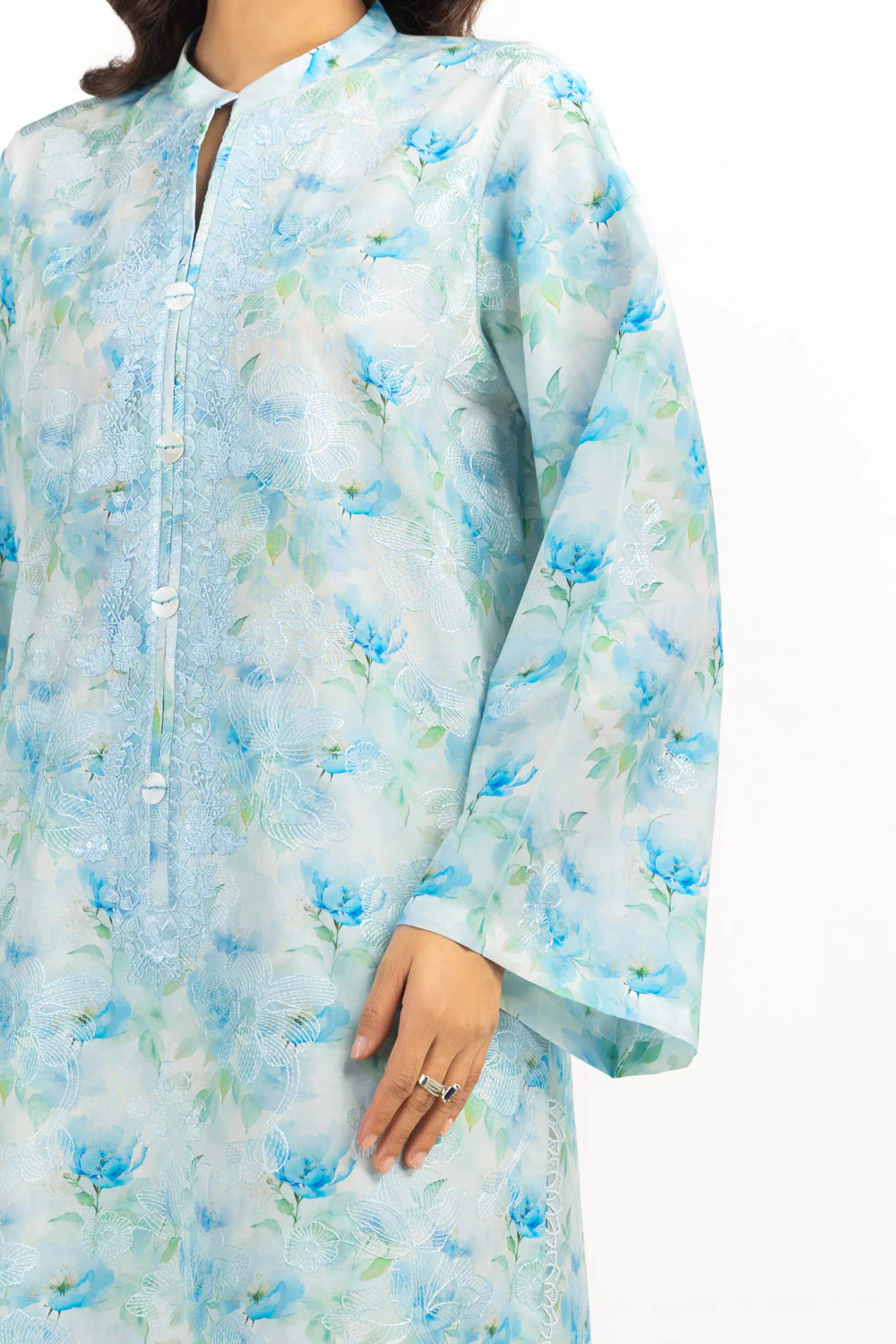 3PC Lawn Printed Suit With Embroidered - Image 2