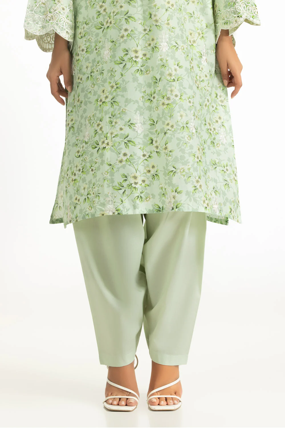 3PC Lawn Printed Suit With Embroidered - Image 7