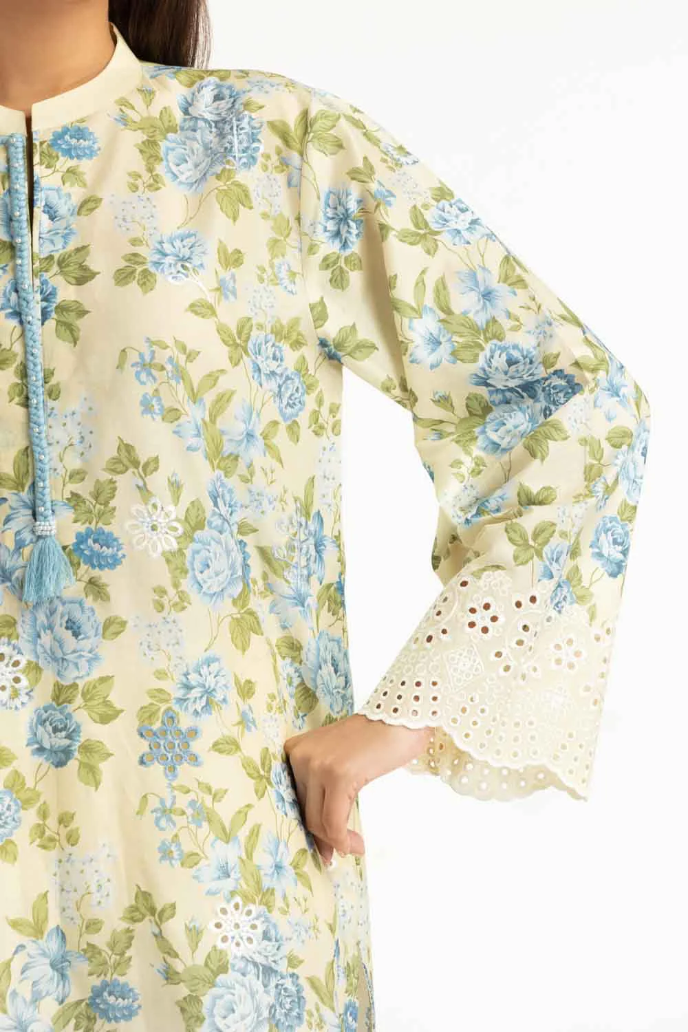 3PC Lawn Printed Suit With Embroidered - Image 2