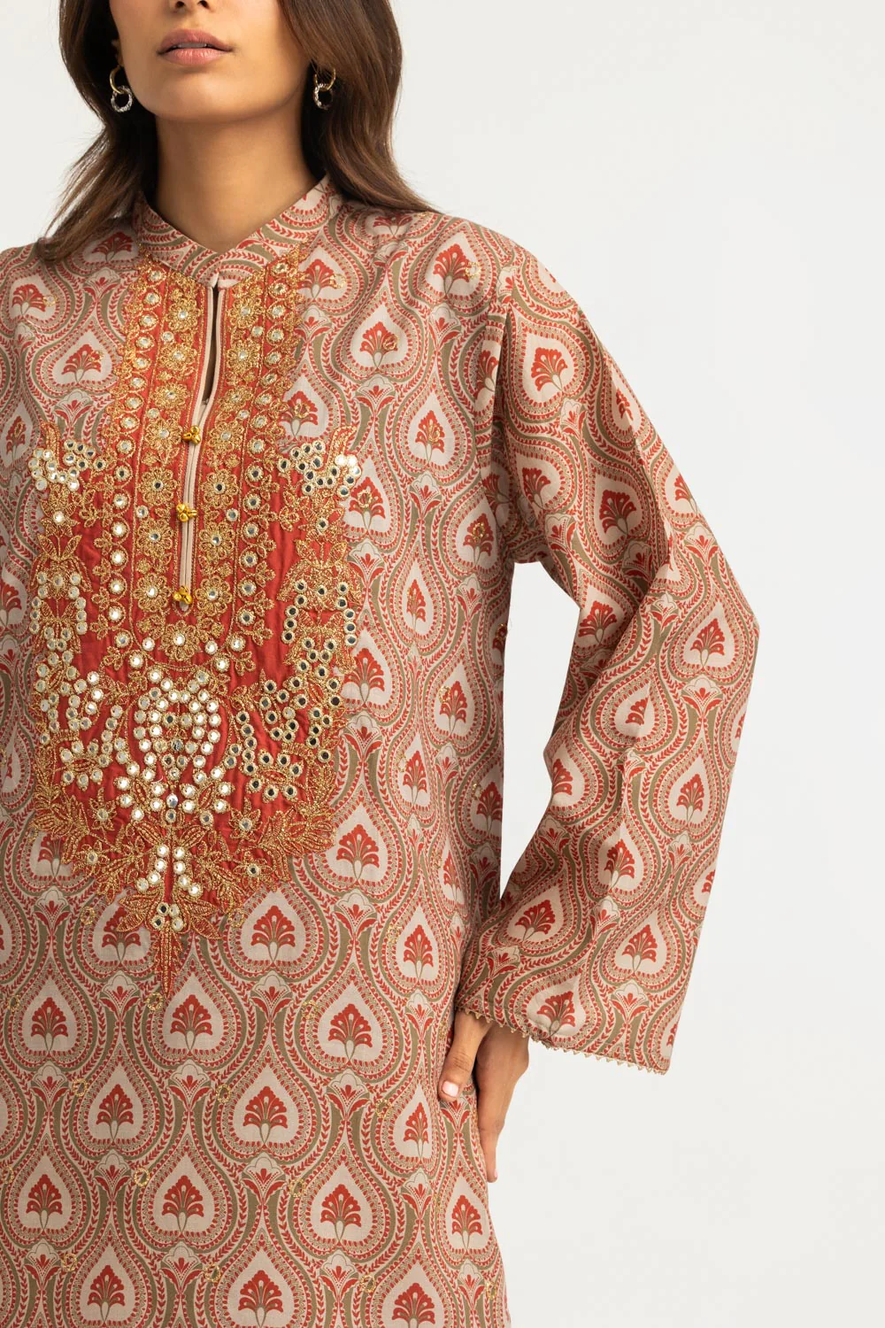 3PC Lawn Printed Suit With Embroidered - Image 2