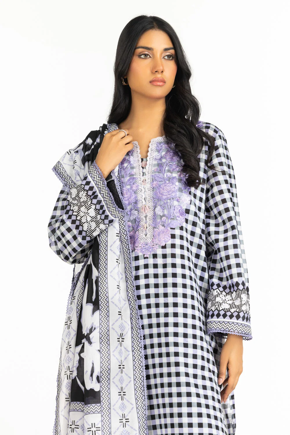 3PC Lawn Printed Suit With Embroidered - Image 3