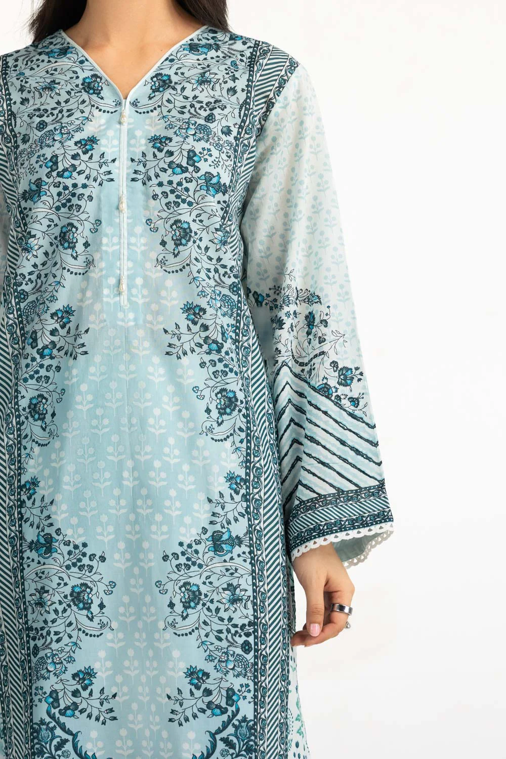 3PC Lawn Printed Suit With Embroidered Trouser - Image 2