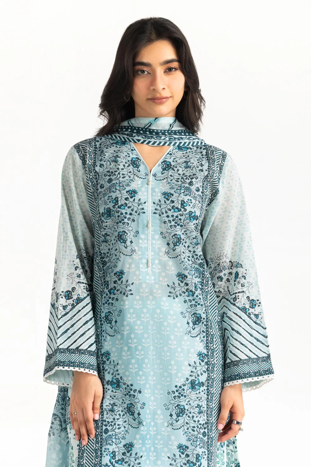 3PC Lawn Printed Suit With Embroidered Trouser - Image 3