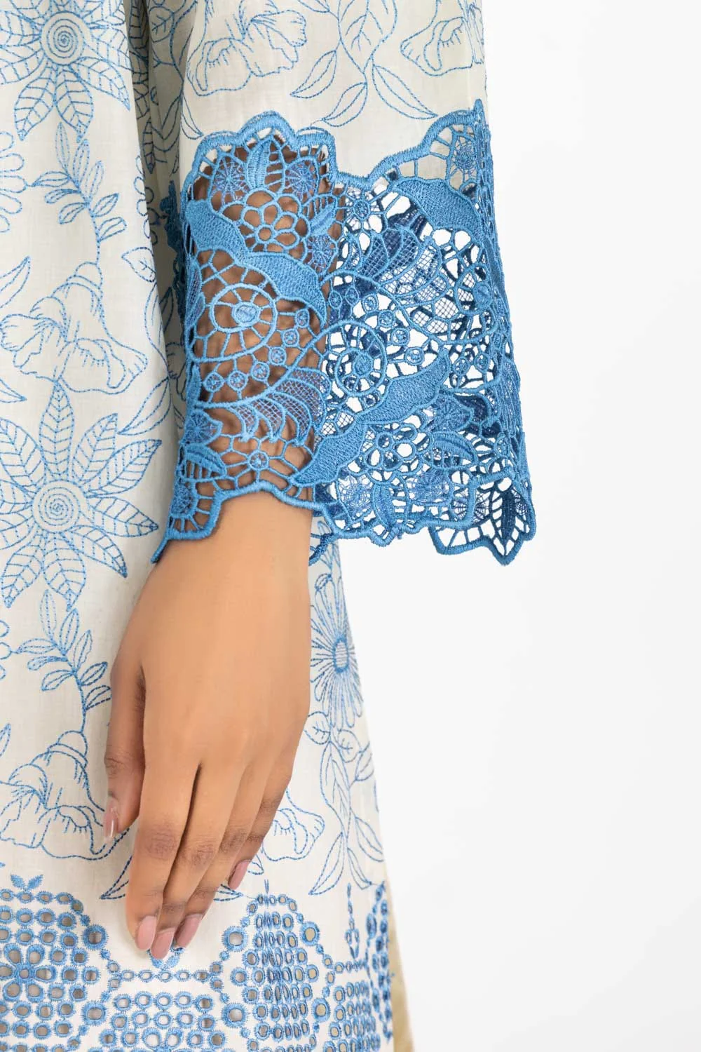 3PC Lawn Schiffli Embroidered Suit - Image 4