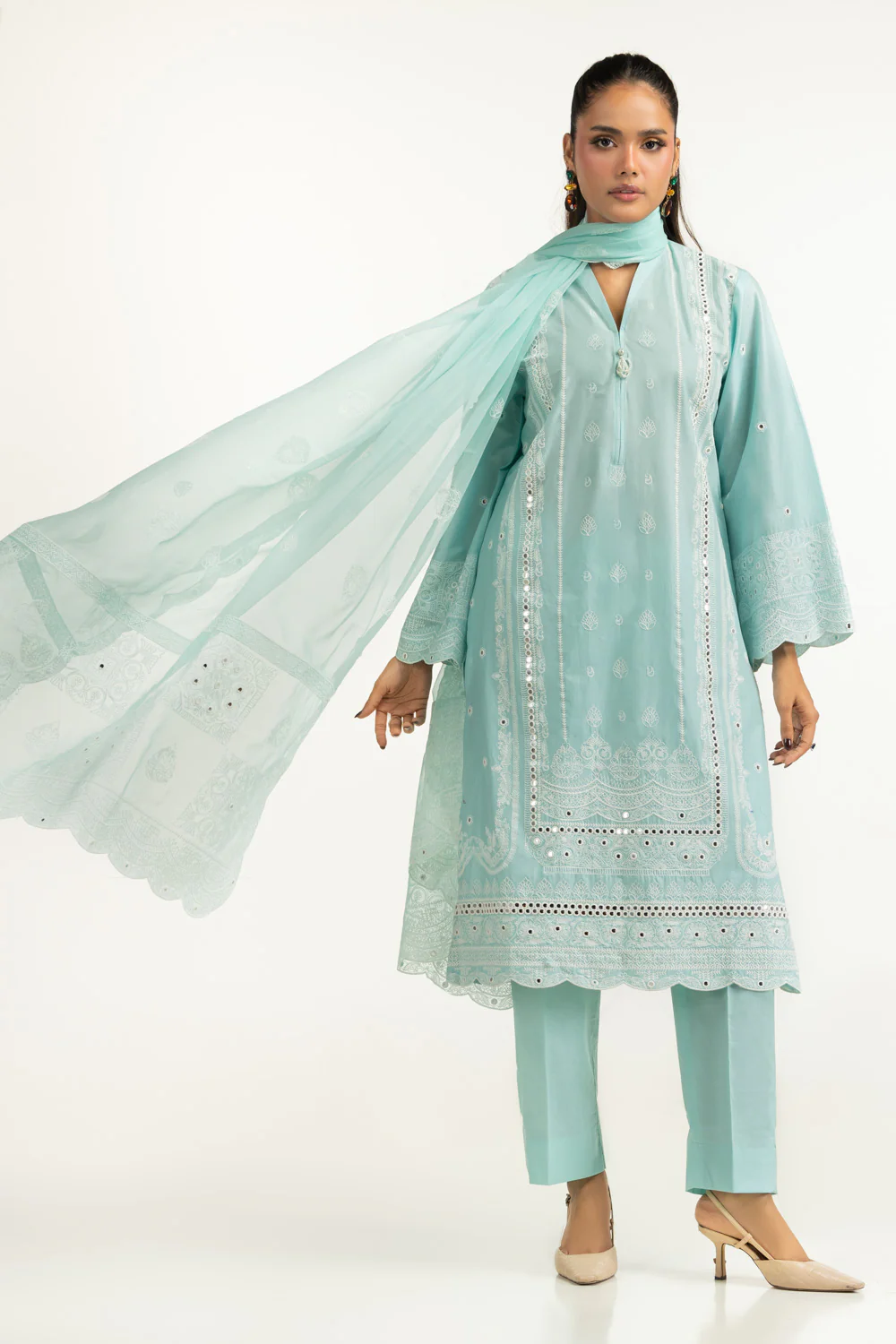 3PC Lawn Sequins Embroidered Suit - Image 3