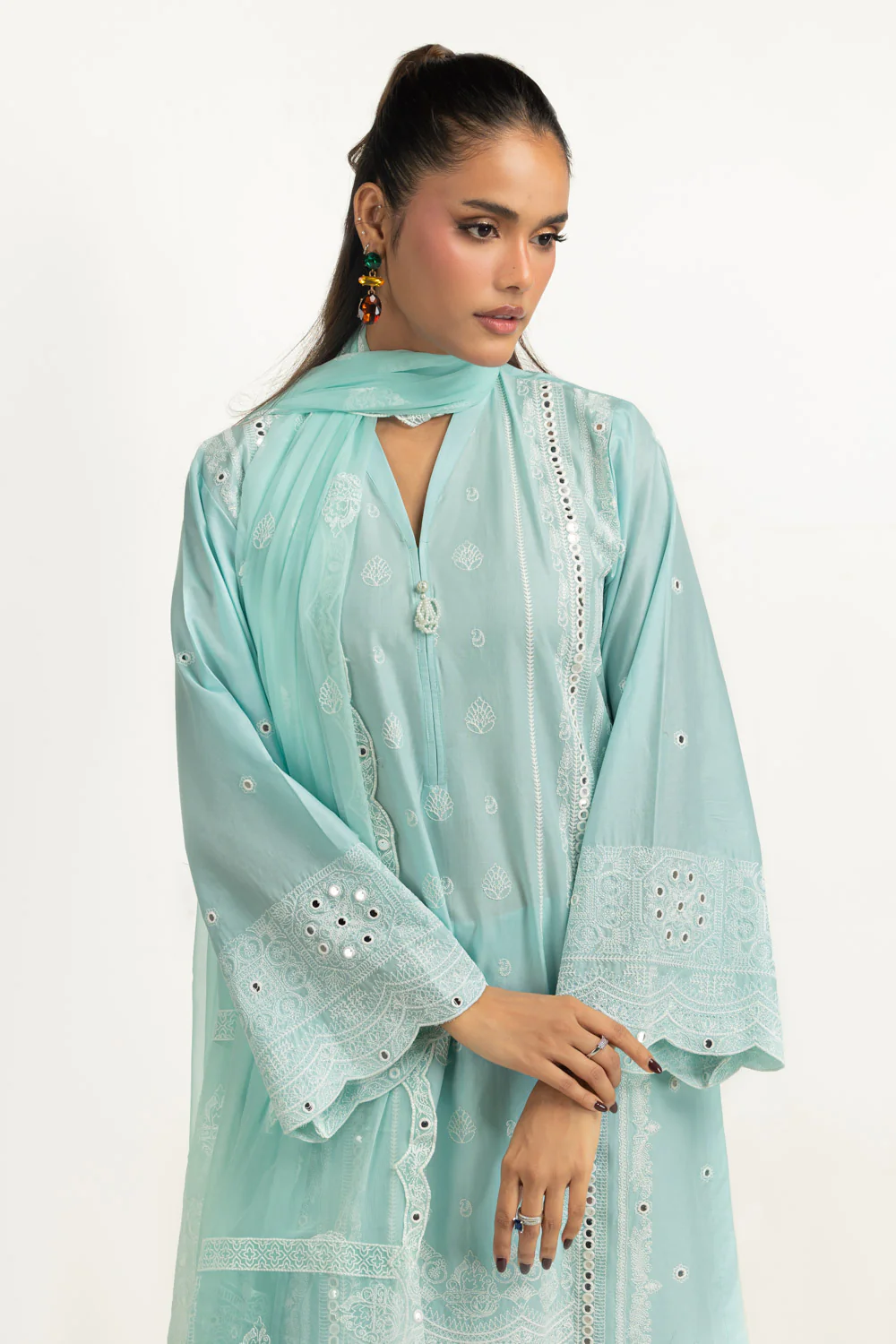 3PC Lawn Sequins Embroidered Suit - Image 5
