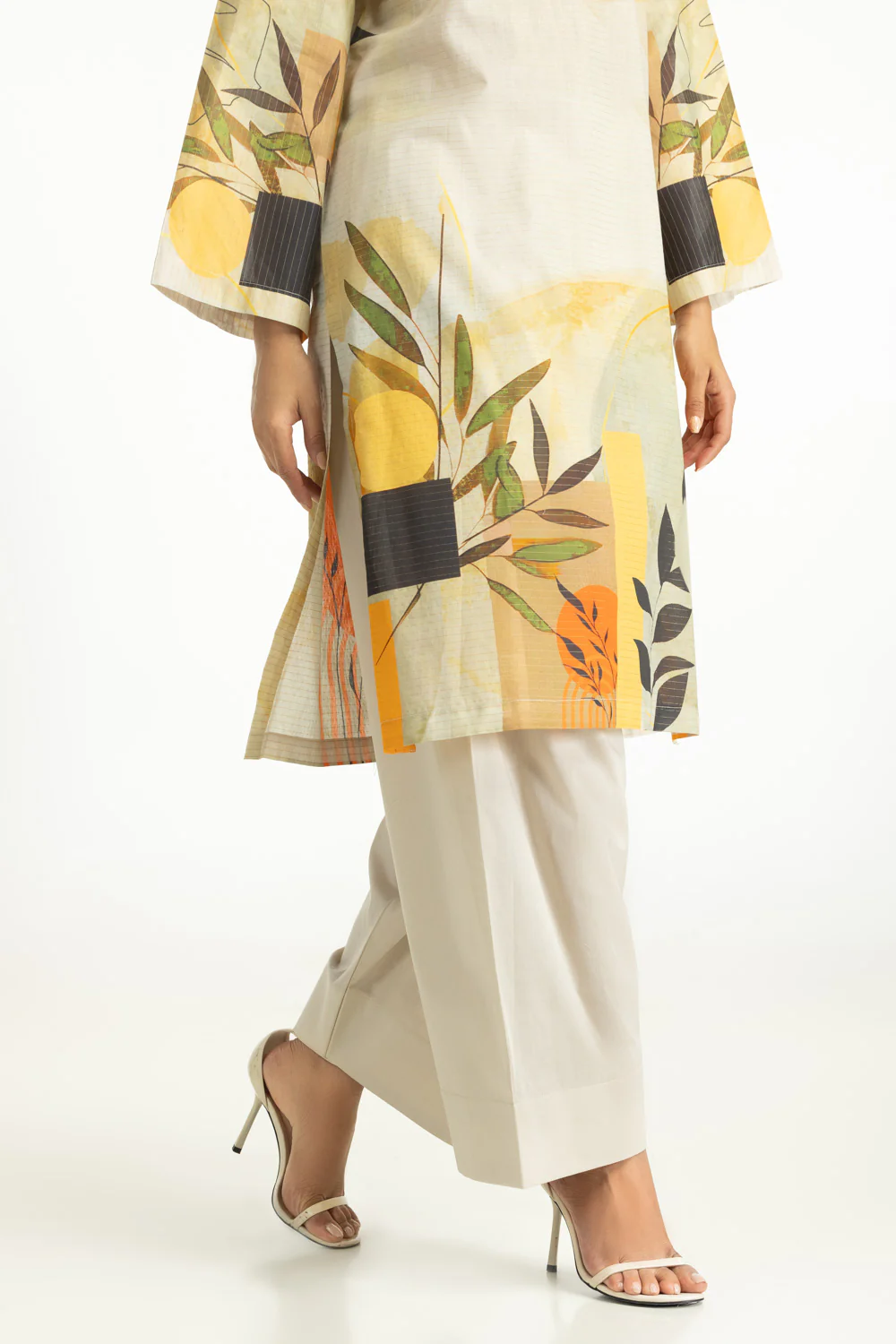 3PC Masoori Printed Stripe Suit - Image 7