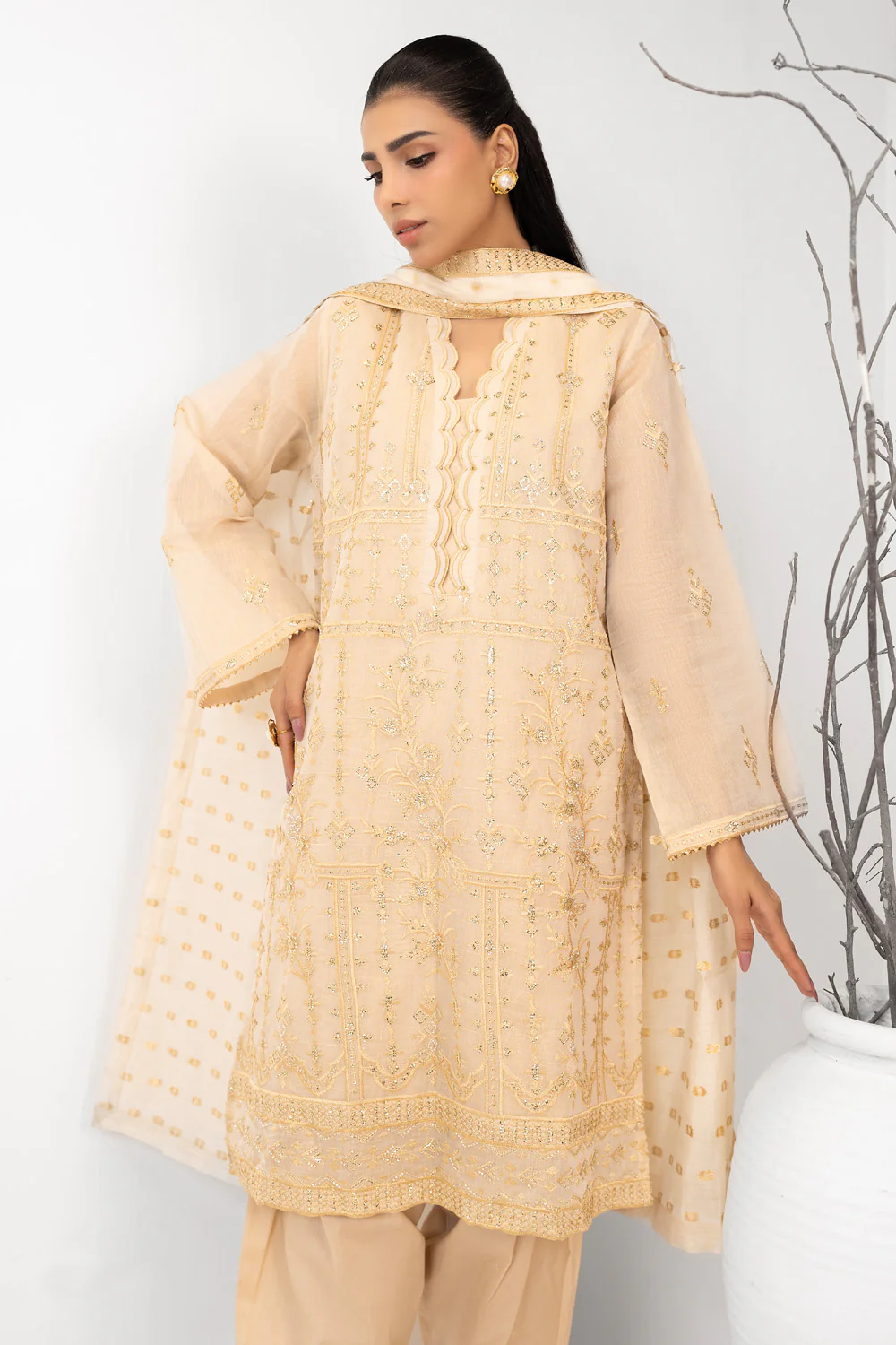 3PC Mehsuri Embroidered Suit - Image 4