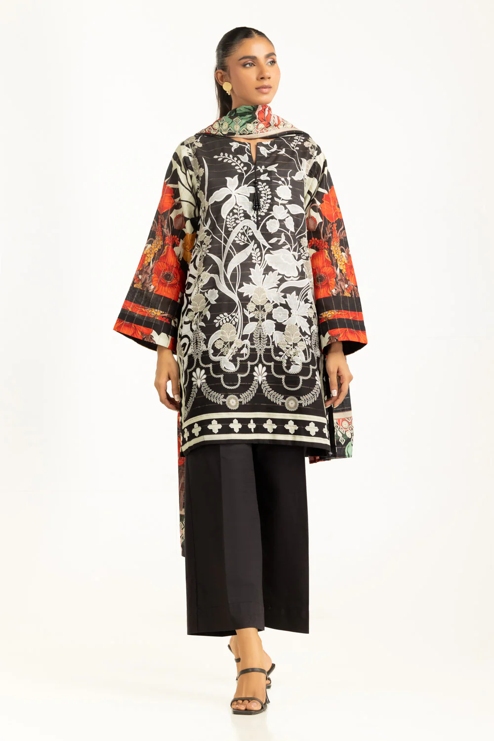 3PC Mehsuri Srtipe Khaddar Printed Suit - Image 2