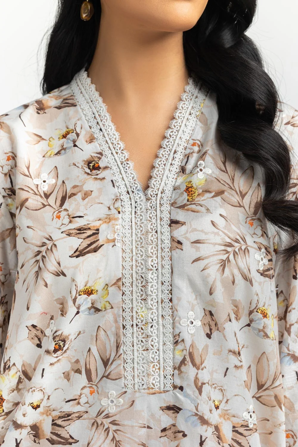 3PC Printed Suit with Embroidered - Image 2