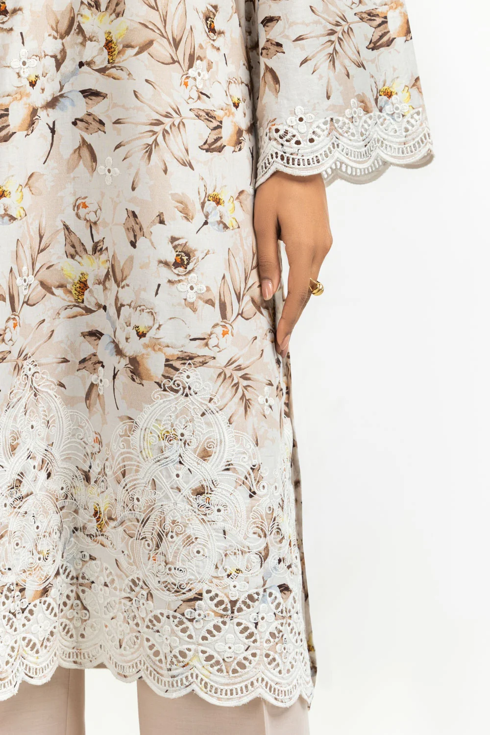 3PC Printed Suit with Embroidered - Image 4
