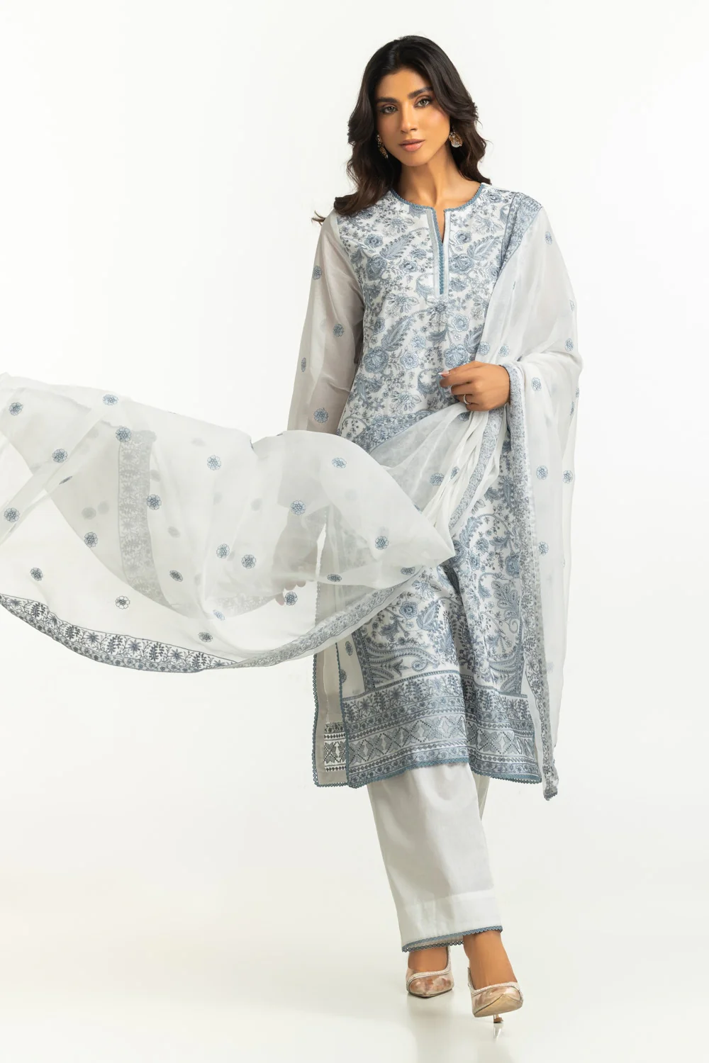 3PC Swiss Voile Embroidered Suit - Image 3