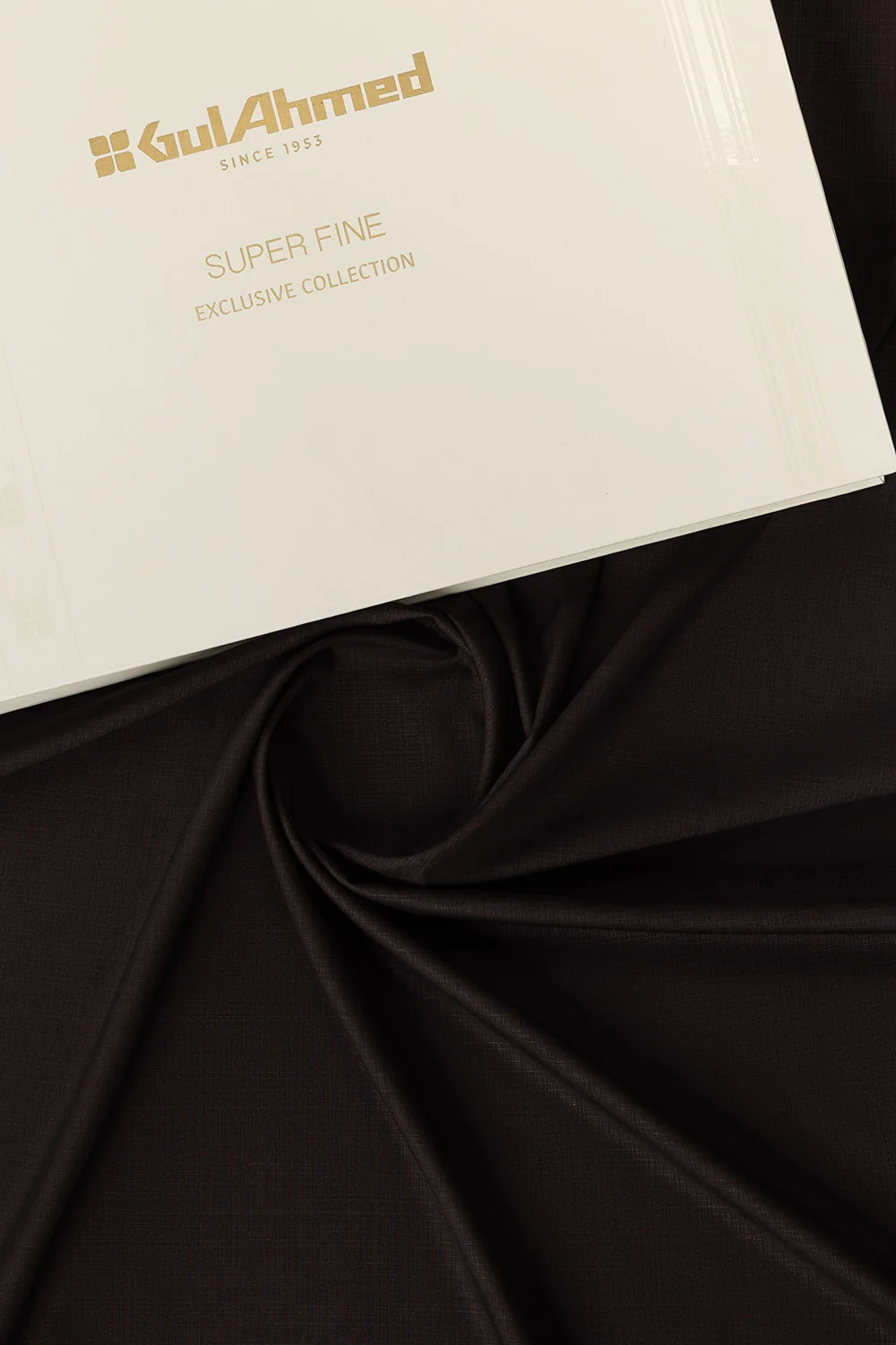 Adorn Unstitched Fabric Blended with Gift Box - Image 4