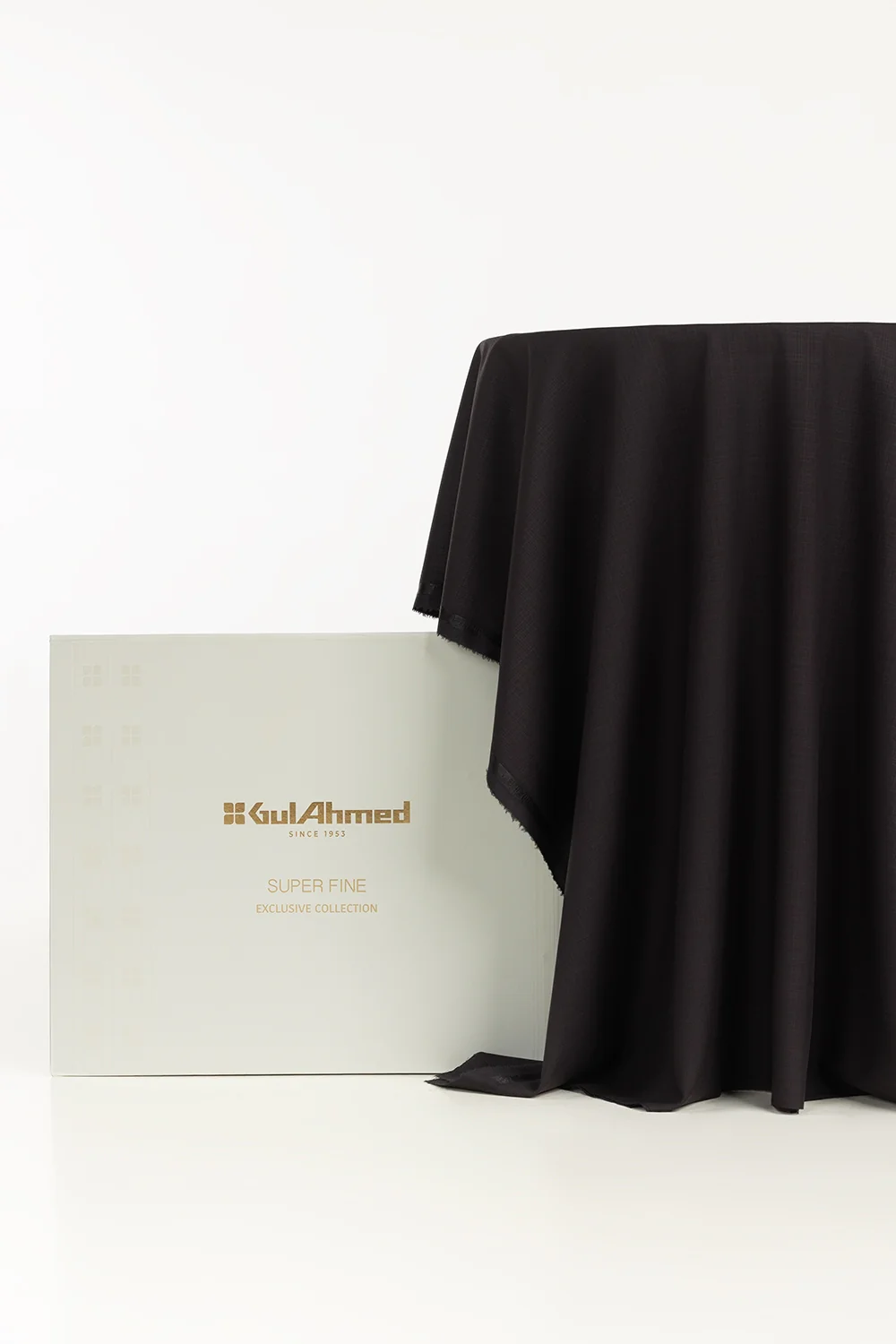 Adorn Unstitched Fabric Blended with Gift Box - Image 7