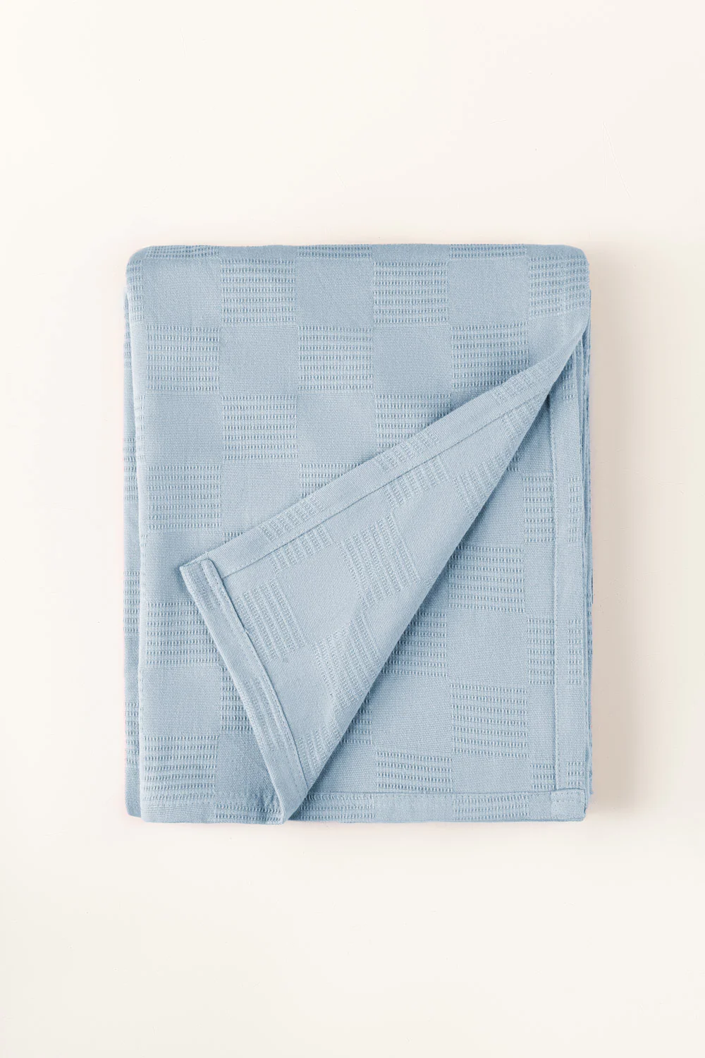 Aqua Glow Thermal Blanket