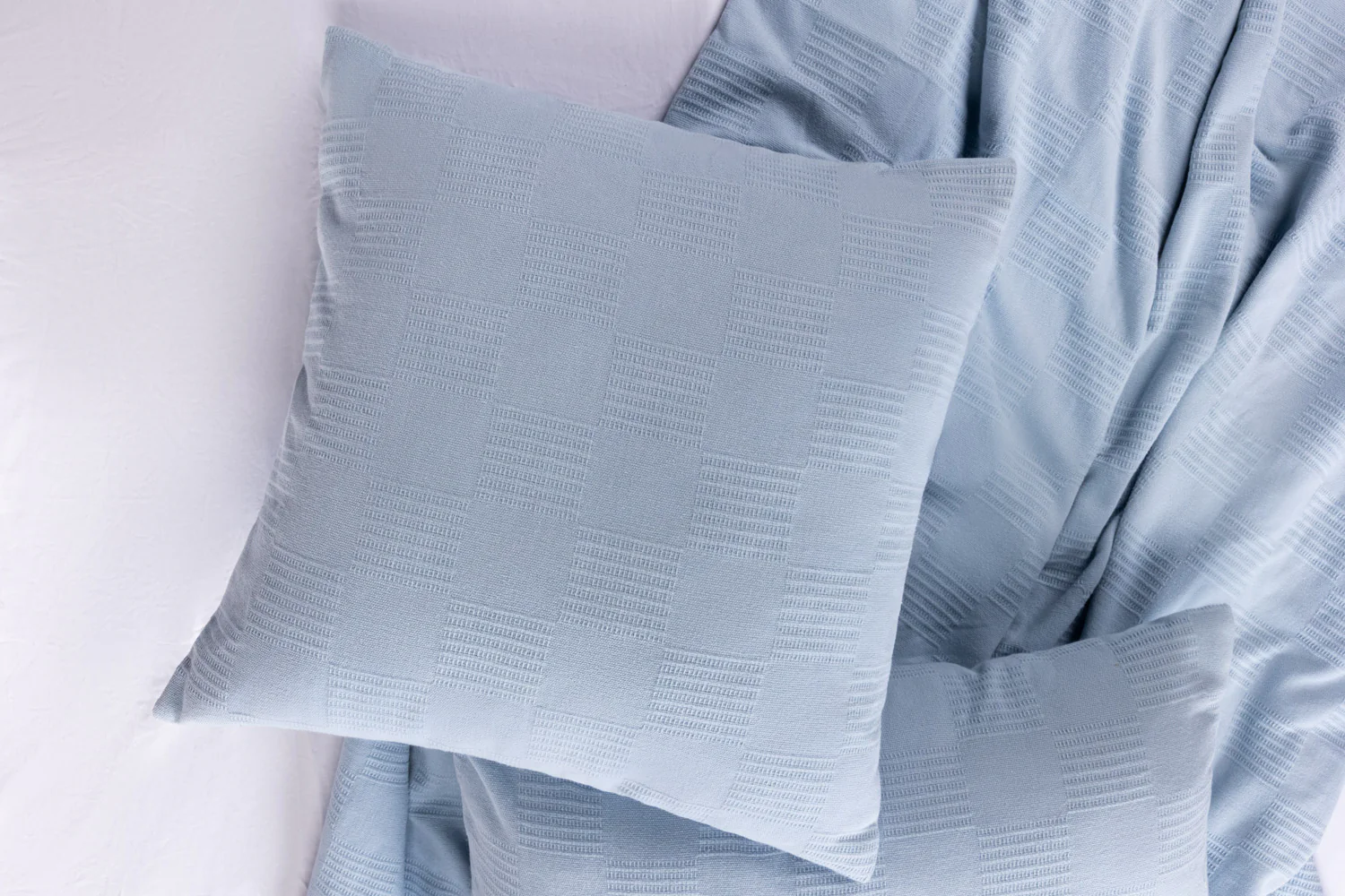 Aqua Glow Thermal Square Cushion - Image 4