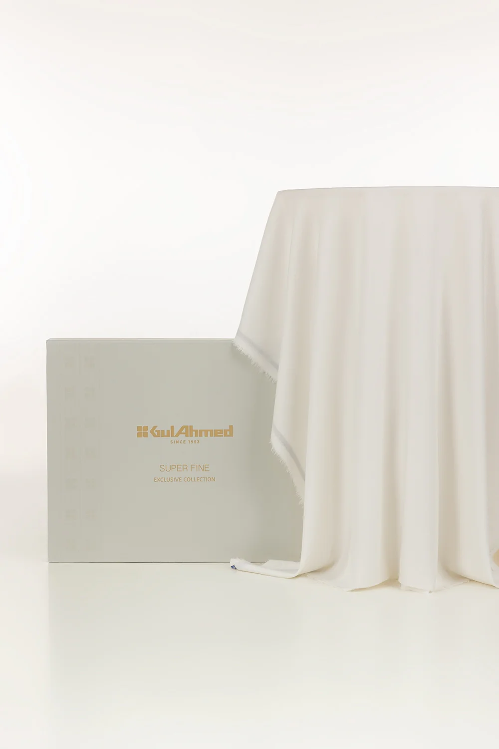Aquila Unstitched Fabric Blended with Gift Box - Image 39